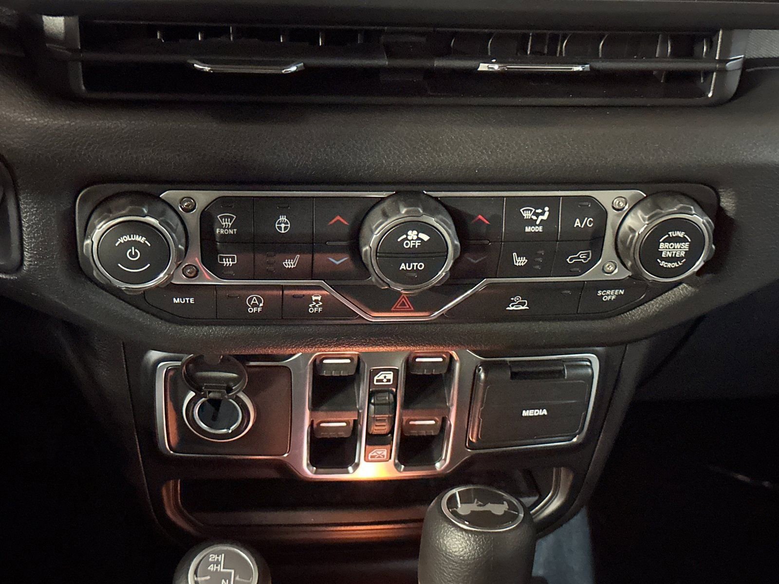 New 2026 Jeep Wrangler Sport S image 17