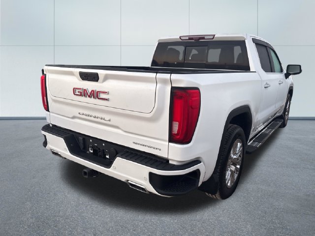 Used 2020 GMC Sierra 1500 Denali w/ Technology Package AWD/4WD image 4