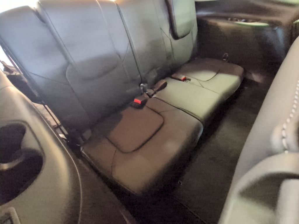 Used 2023 INFINITI QX80 Luxe w/ Cargo Package image 30