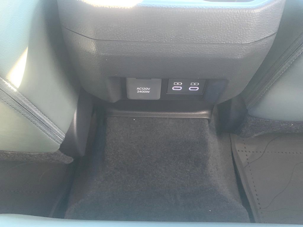 New 2025 Toyota Tacoma Trailhunter image 28