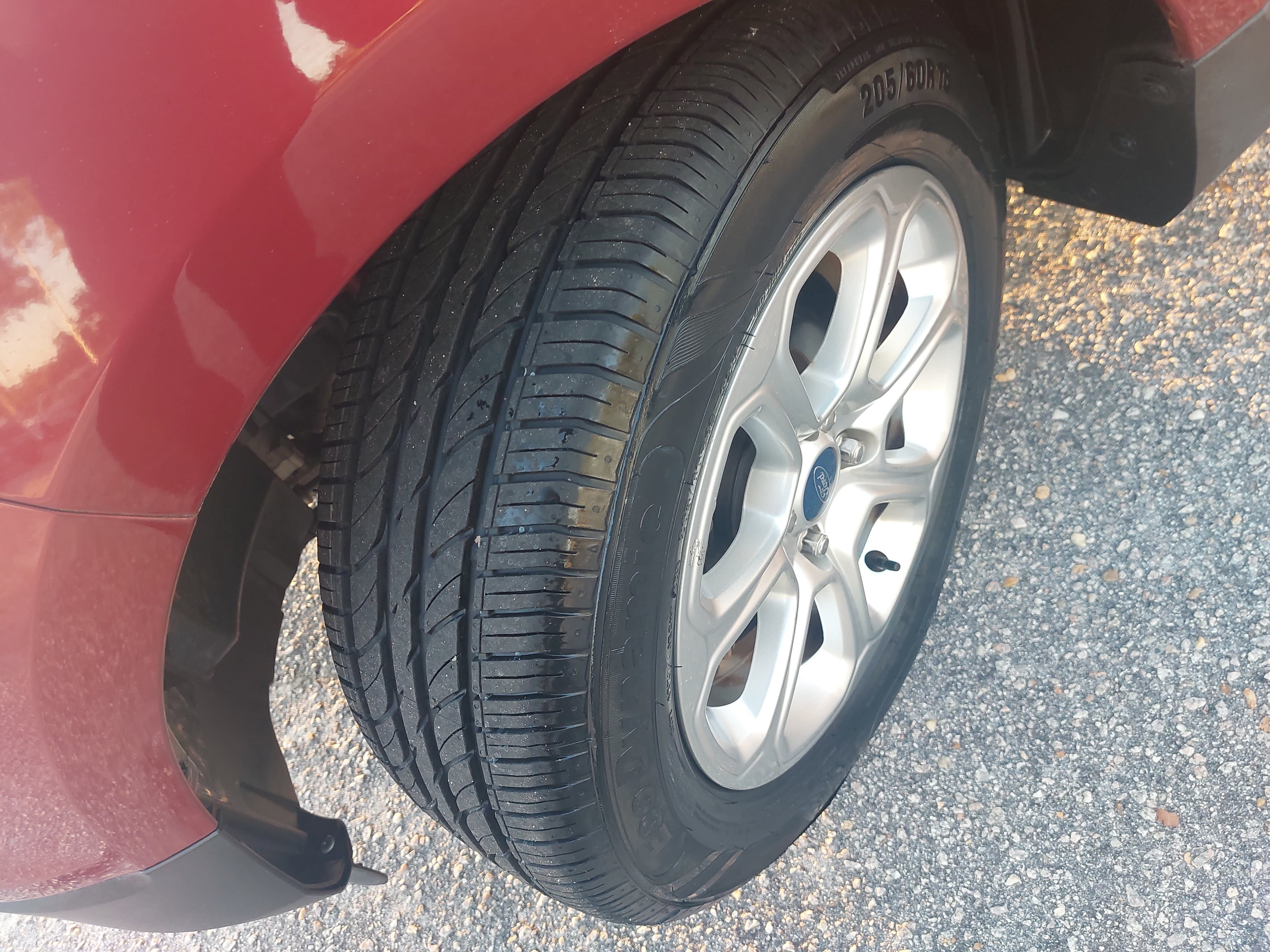 Used 2018 Ford EcoSport SE FWD image 33