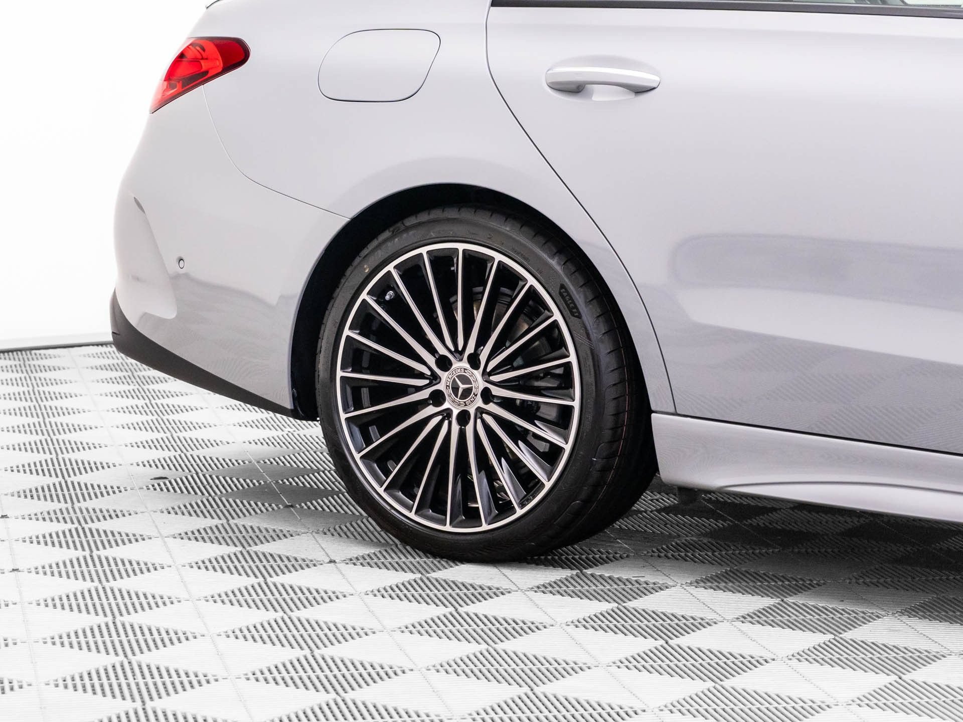 New 2026 Mercedes-Benz C 300 4MATIC Sedan image 40