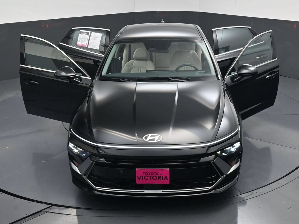 Used 2025 Hyundai Sonata SEL FWD image 35