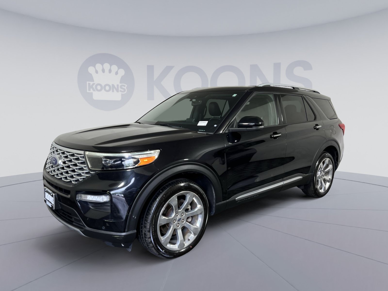Used 2020 Ford Explorer Platinum w/ Premium Technology Package AWD/4WD image 5