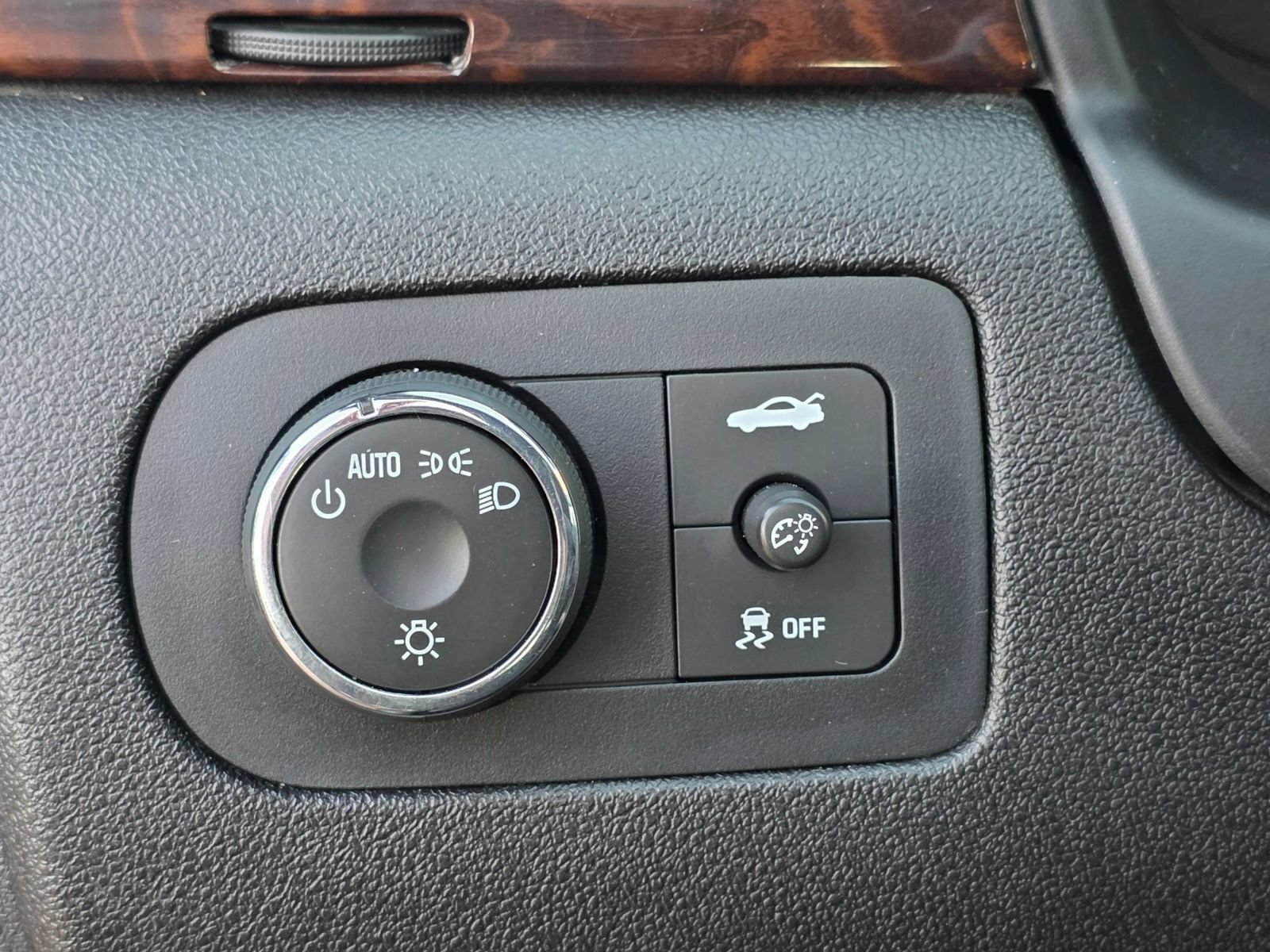 Used 2014 Chevrolet Impala Limited LS FWD image 10
