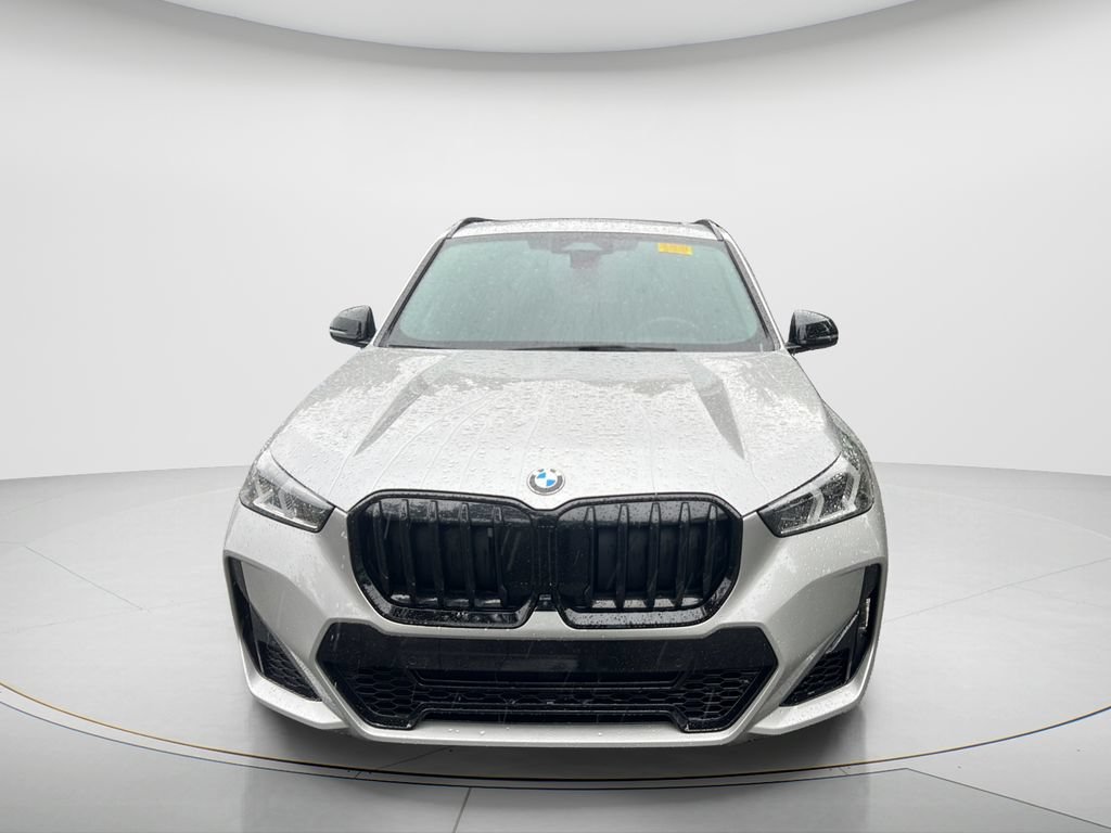 Used 2023 BMW X1 xDrive28i w/ Premium Package AWD/4WD image 9
