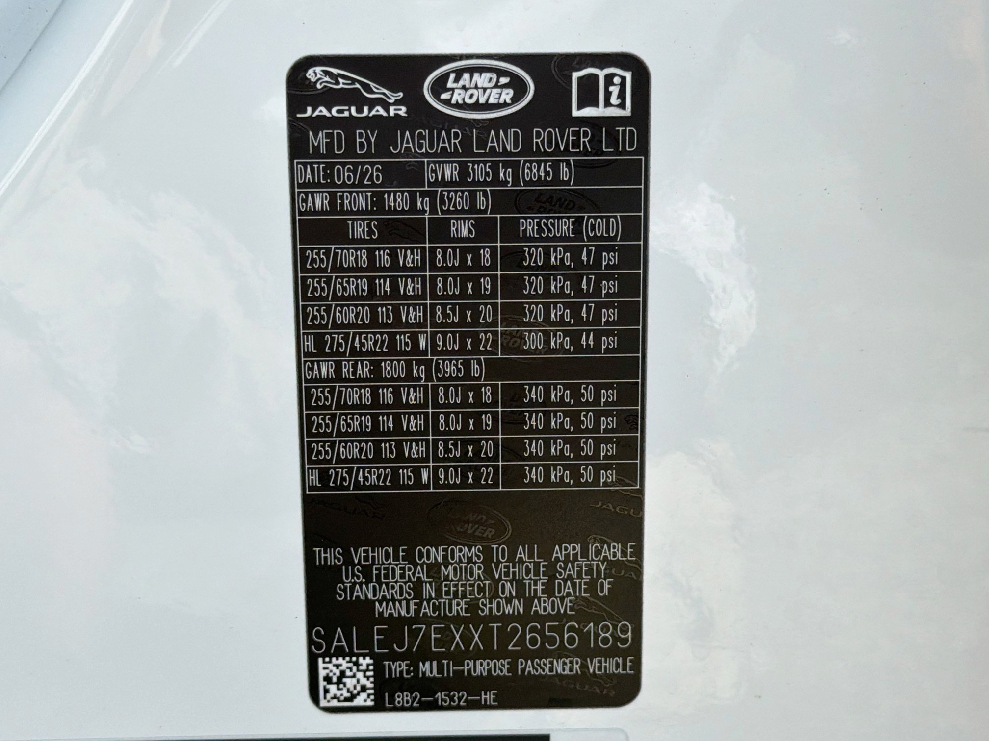 New 2026 Land Rover Defender 110 S AWD/4WD image 42