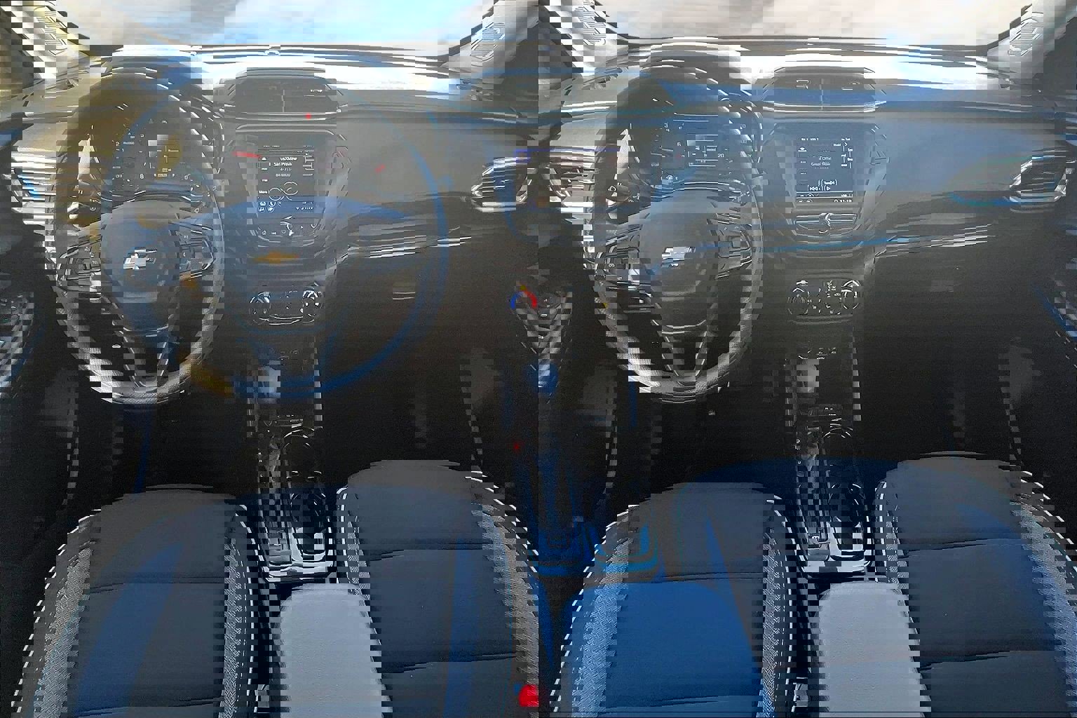 Used 2022 Chevrolet TrailBlazer LT w/ Driver Confidence Package image 7