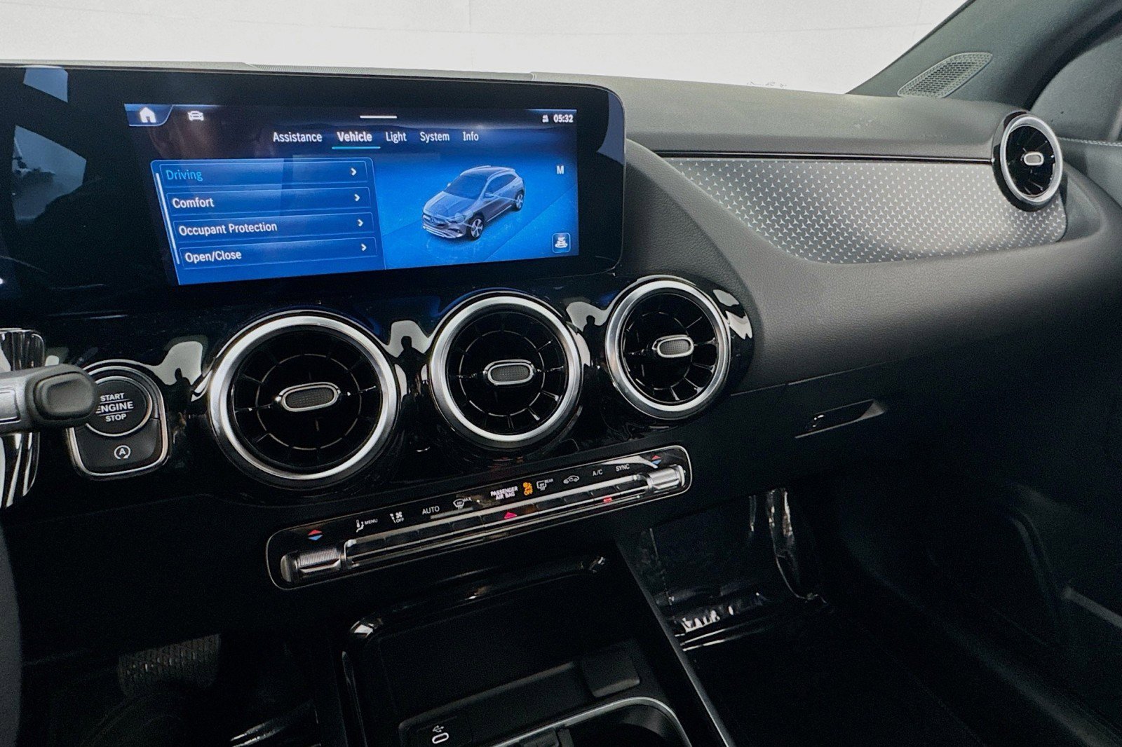 Certified 2026 Mercedes-Benz GLA 250 4MATIC image 20