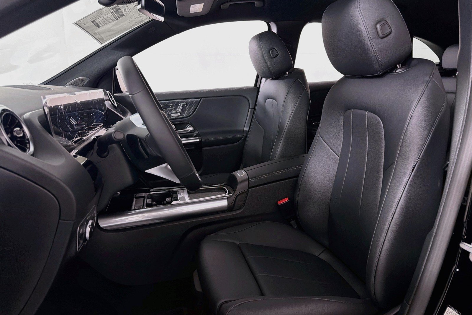 New 2026 Mercedes-Benz GLA 250 image 18