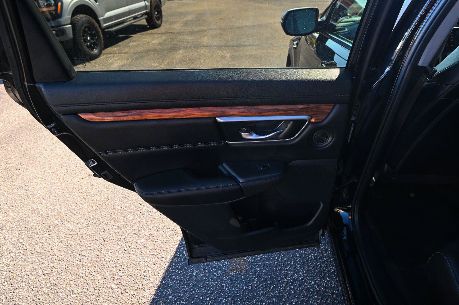 Used 2020 Honda CR-V EX-L image 24