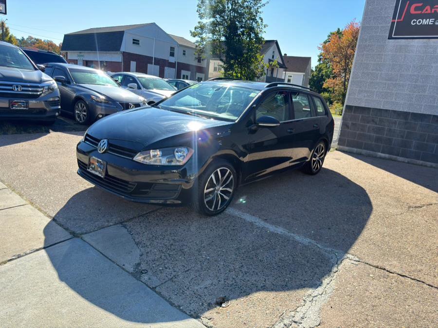 Used 2016 Volkswagen Golf SE image 3