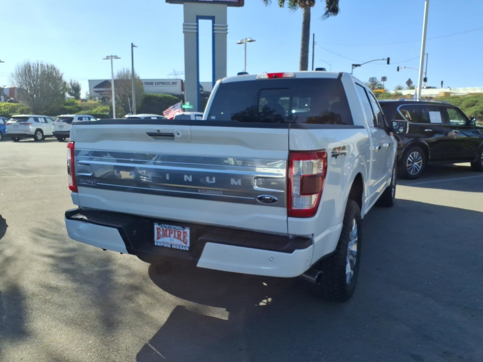 Used 2021 Ford F150 Platinum image 9