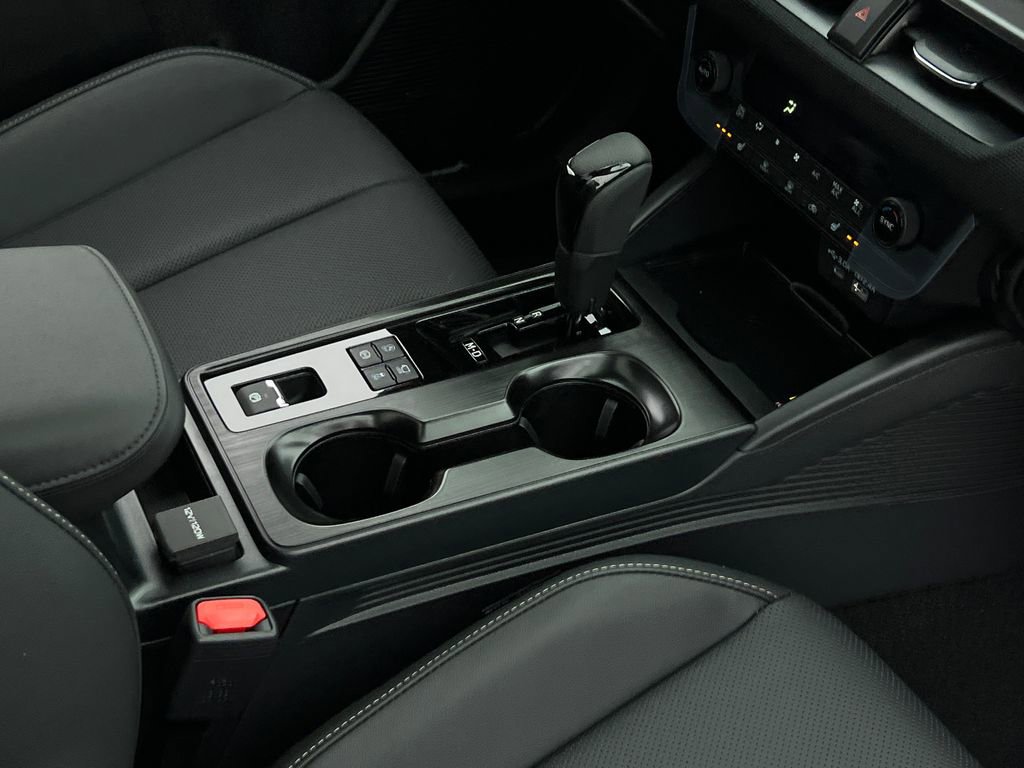 New 2026 Subaru Outback Limited XT image 12