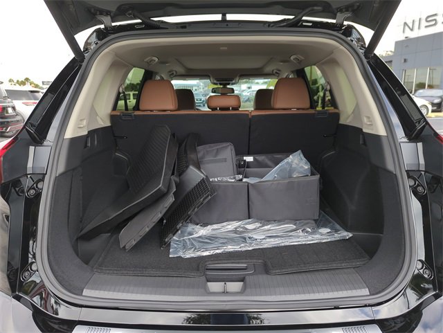 New 2026 Nissan Rogue Platinum w/ Platinum Premium Package image 15