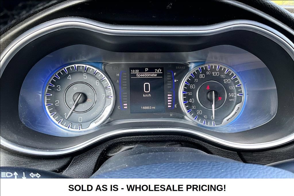 Used 2015 Chrysler 200 Limited FWD image 13