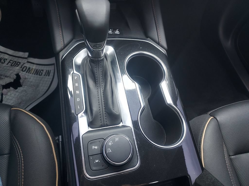 Used 2023 Chevrolet Blazer Premier FWD image 19