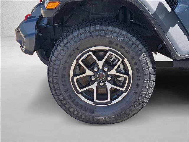 Used 2024 Jeep Wrangler Unlimited Rubicon AWD/4WD image 14
