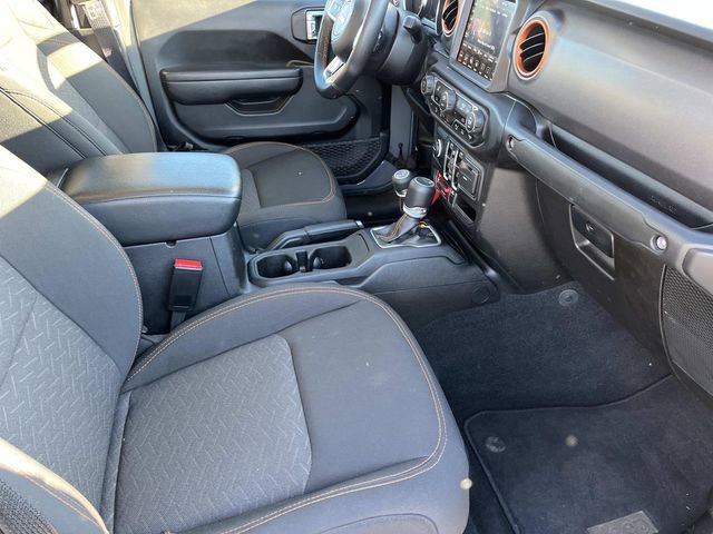 Used 2023 Jeep Gladiator Mojave w/ Safety Group AWD/4WD image 24