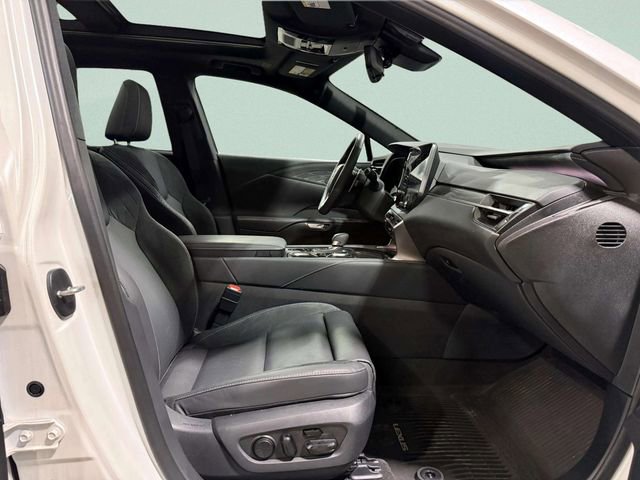 Used 2025 Lexus RX 350 w/ Convenience Package image 32