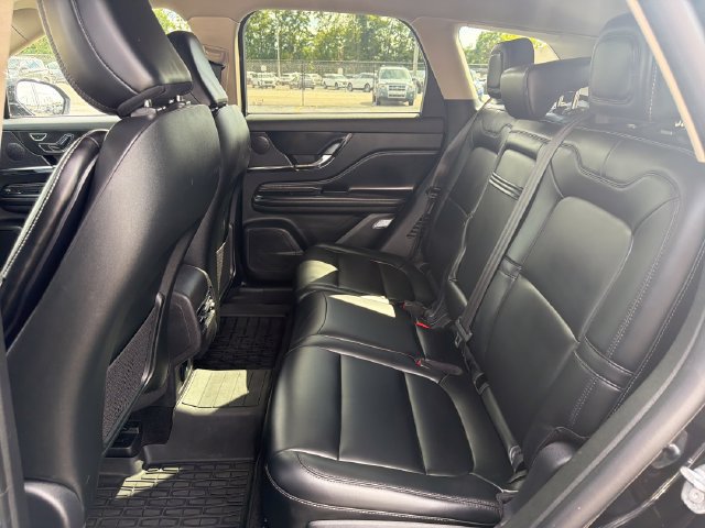 Certified 2025 Lincoln Corsair FWD image 27