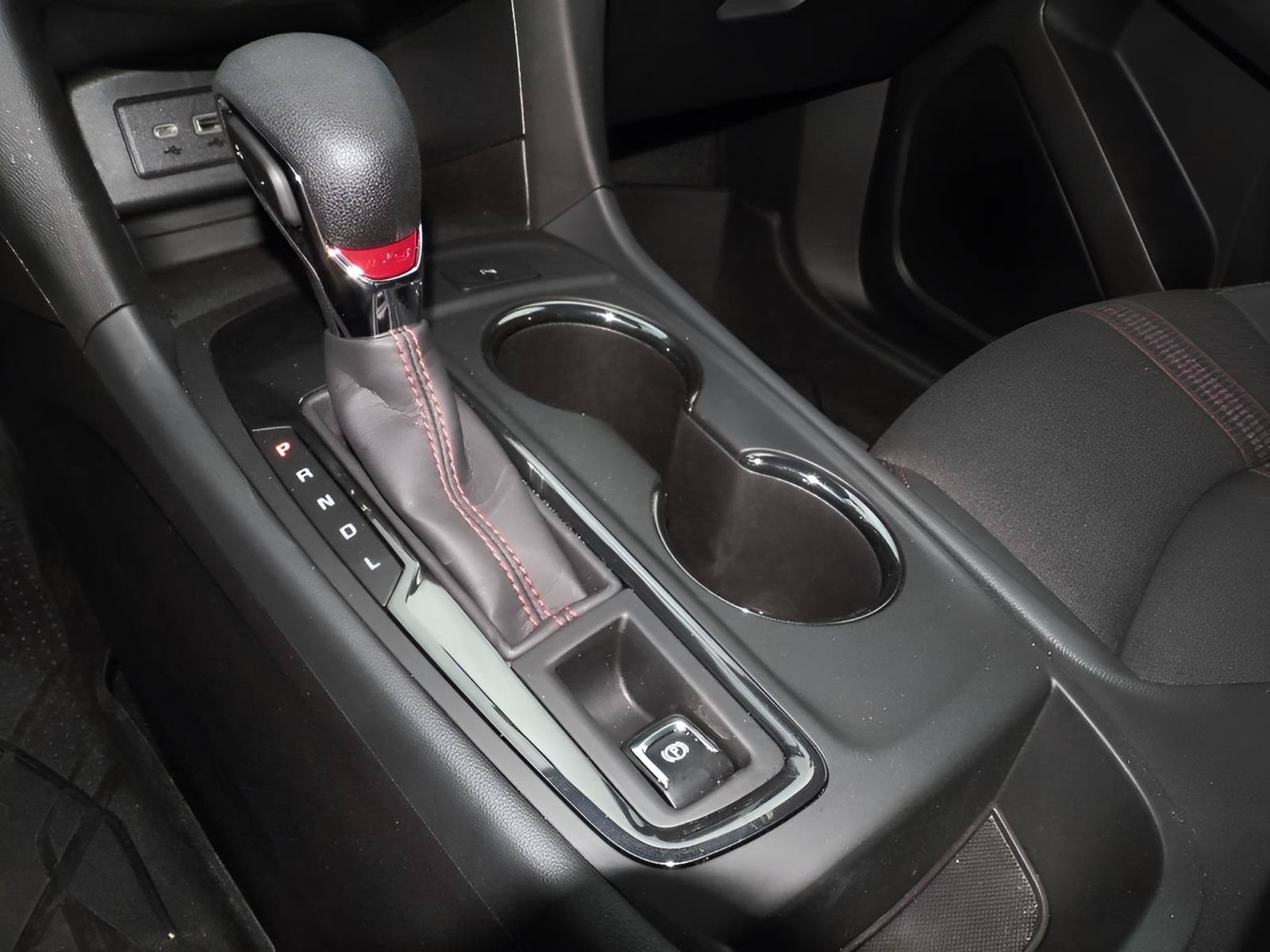 Used 2024 Chevrolet Equinox RS w/ LPO, Floor Liner Package FWD image 15