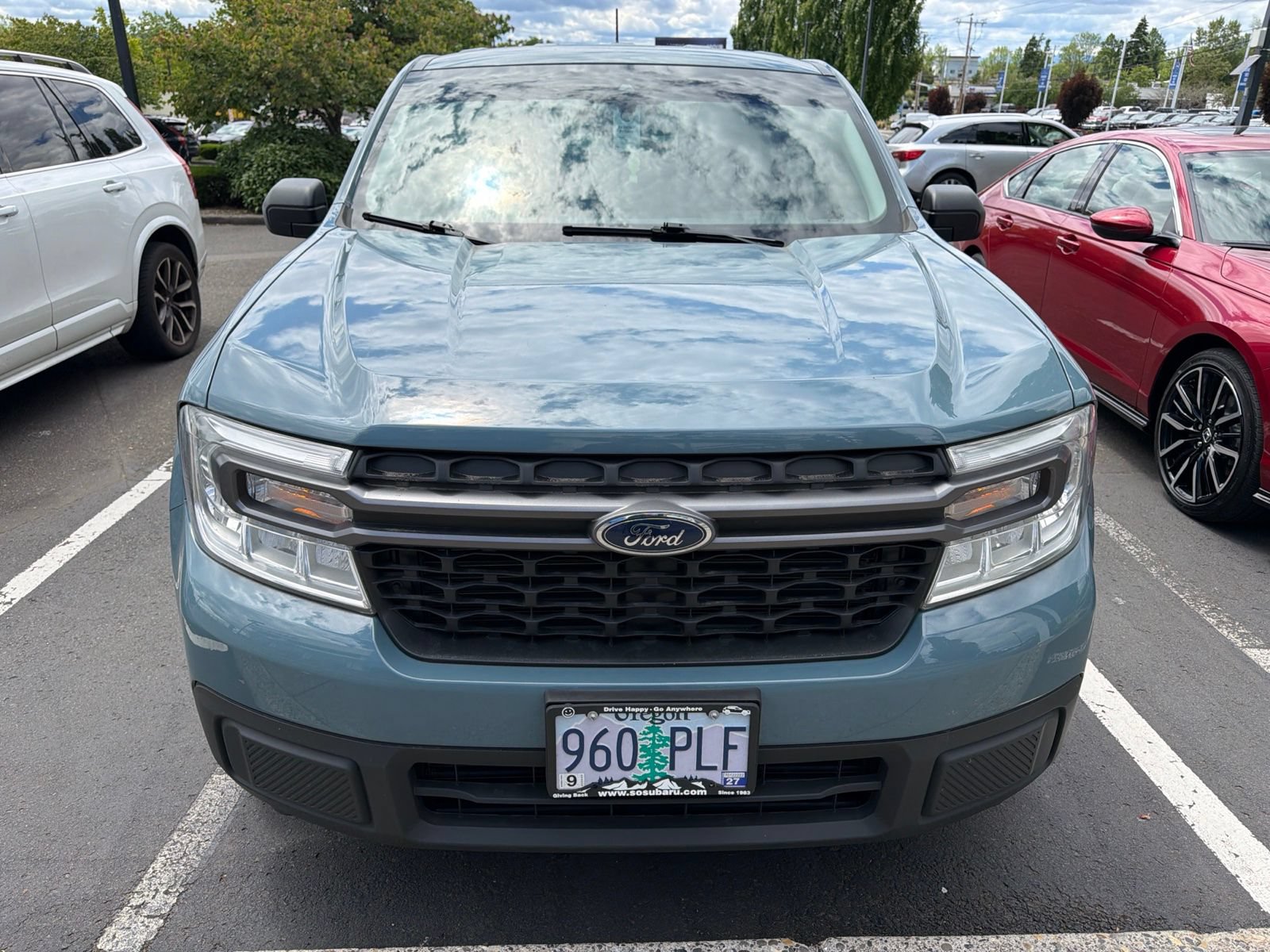 Used 2023 Ford Maverick XLT FWD image 2
