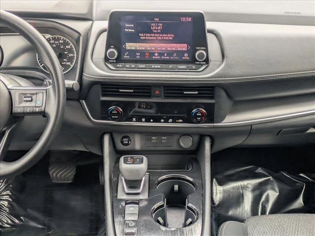 Used 2024 Nissan Rogue SV image 14