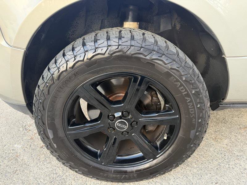 Used 2012 Land Rover Range Rover Supercharged image 30