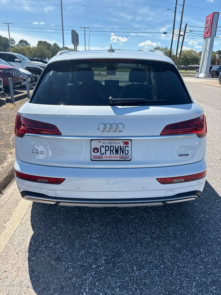 Used 2022 Audi Q5 2.0T Premium AWD/4WD image 5