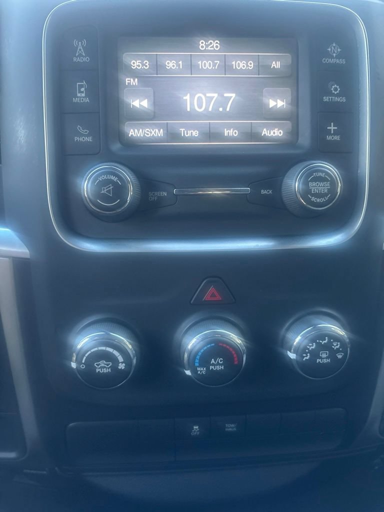 Used 2016 RAM 1500 Classic SLT RWD image 29