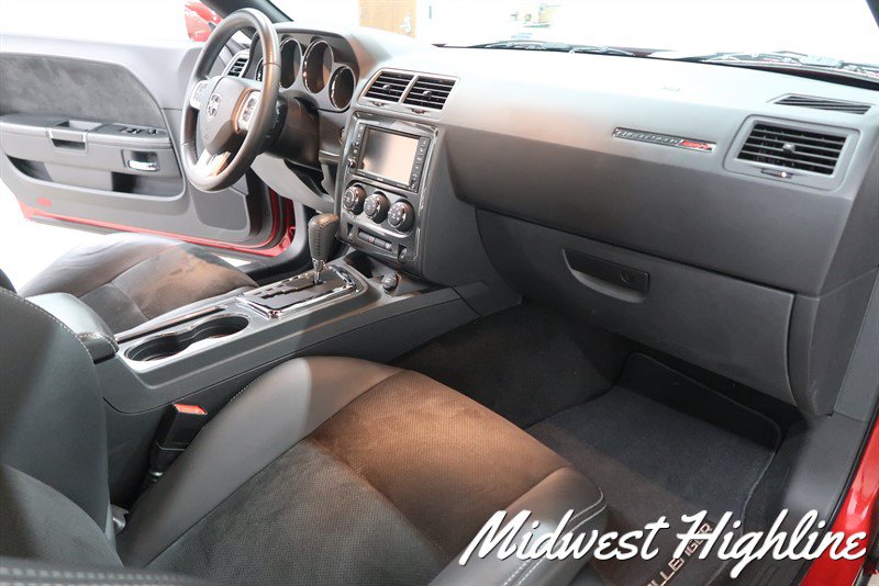 Used 2011 Dodge Challenger SRT8 RWD image 37