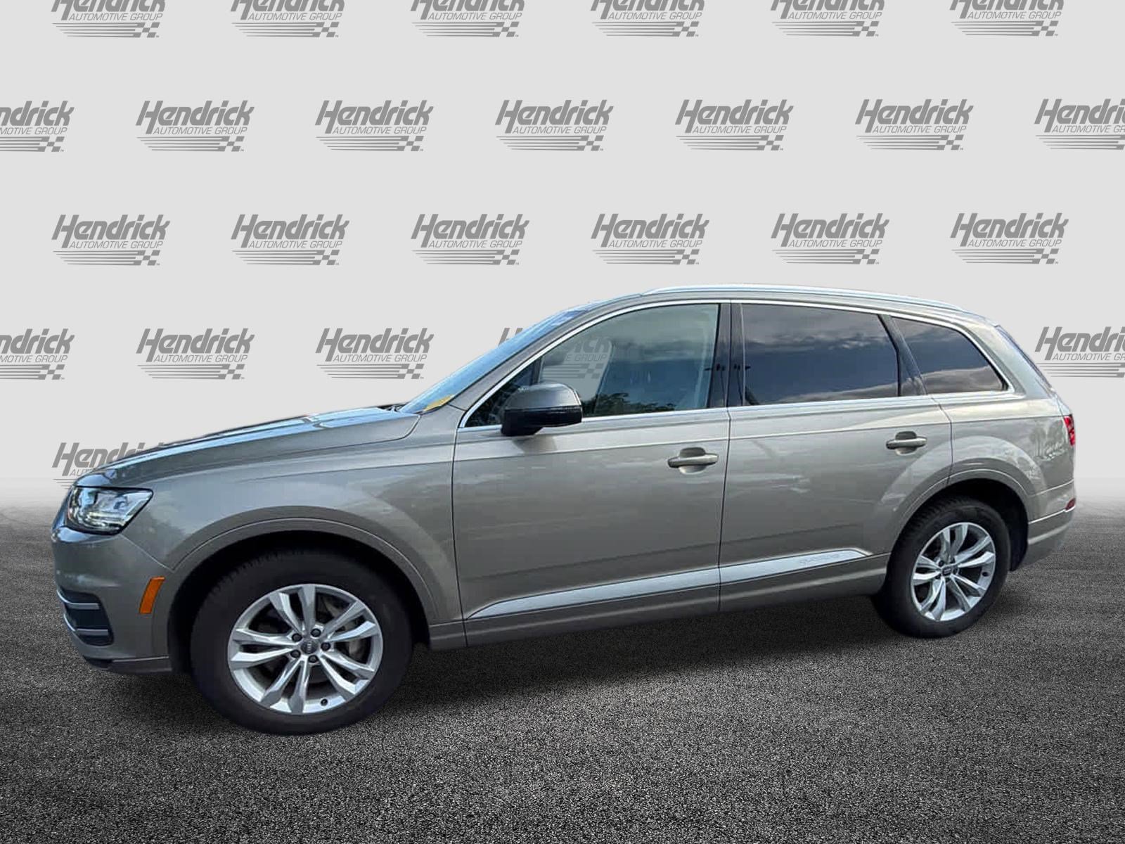 Used 2017 Audi Q7 3.0T Premium Plus AWD/4WD image 8