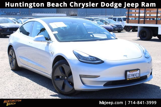 Used 2018 Tesla Model 3 Long Range RWD video 1