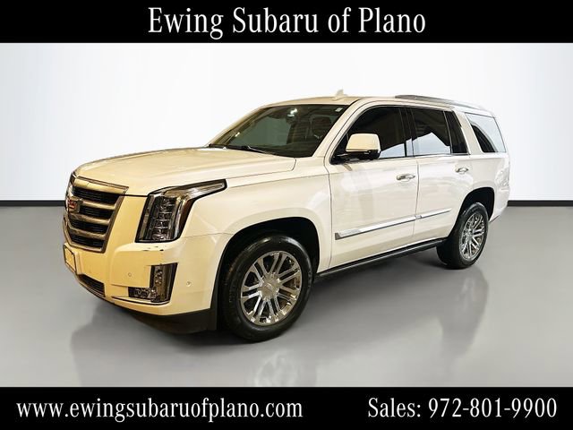 Used 2020 Cadillac Escalade Premium Luxury RWD image 3