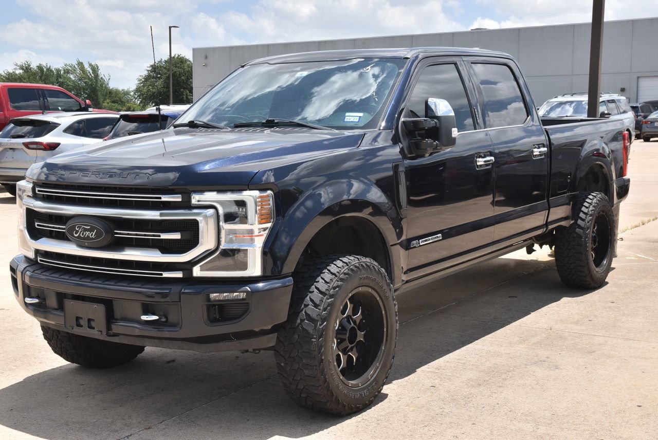 Used 2021 Ford F250 Platinum w/ FX4 Off-Road Package AWD/4WD image 2