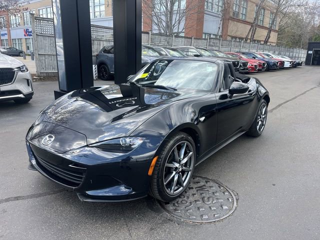 Used 2020 MAZDA MX-5 Miata Grand Touring image 4