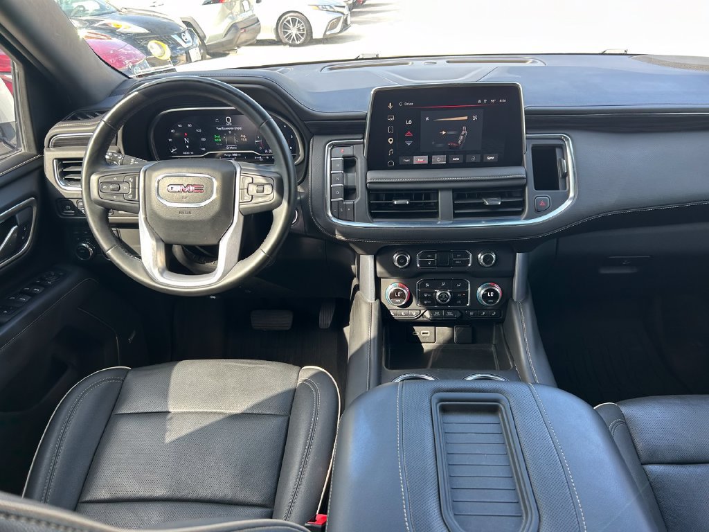 Used 2023 GMC Yukon SLT w/ SLT Premium Package AWD/4WD image 20