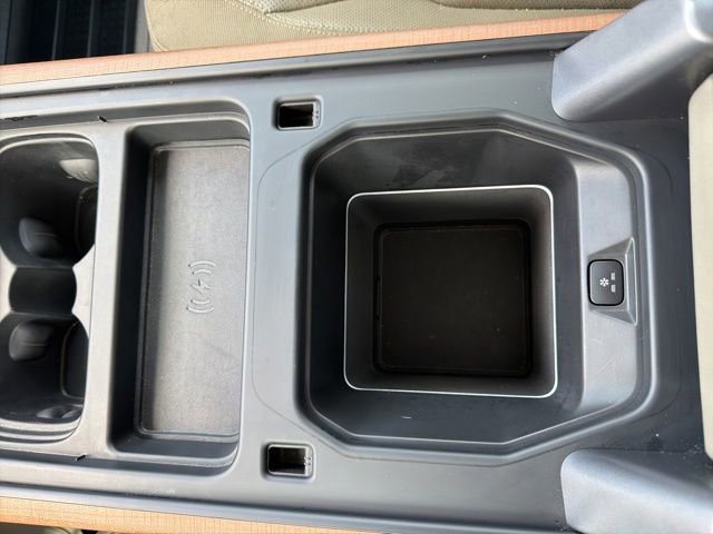 Used 2021 Land Rover Defender 110 S AWD/4WD image 28