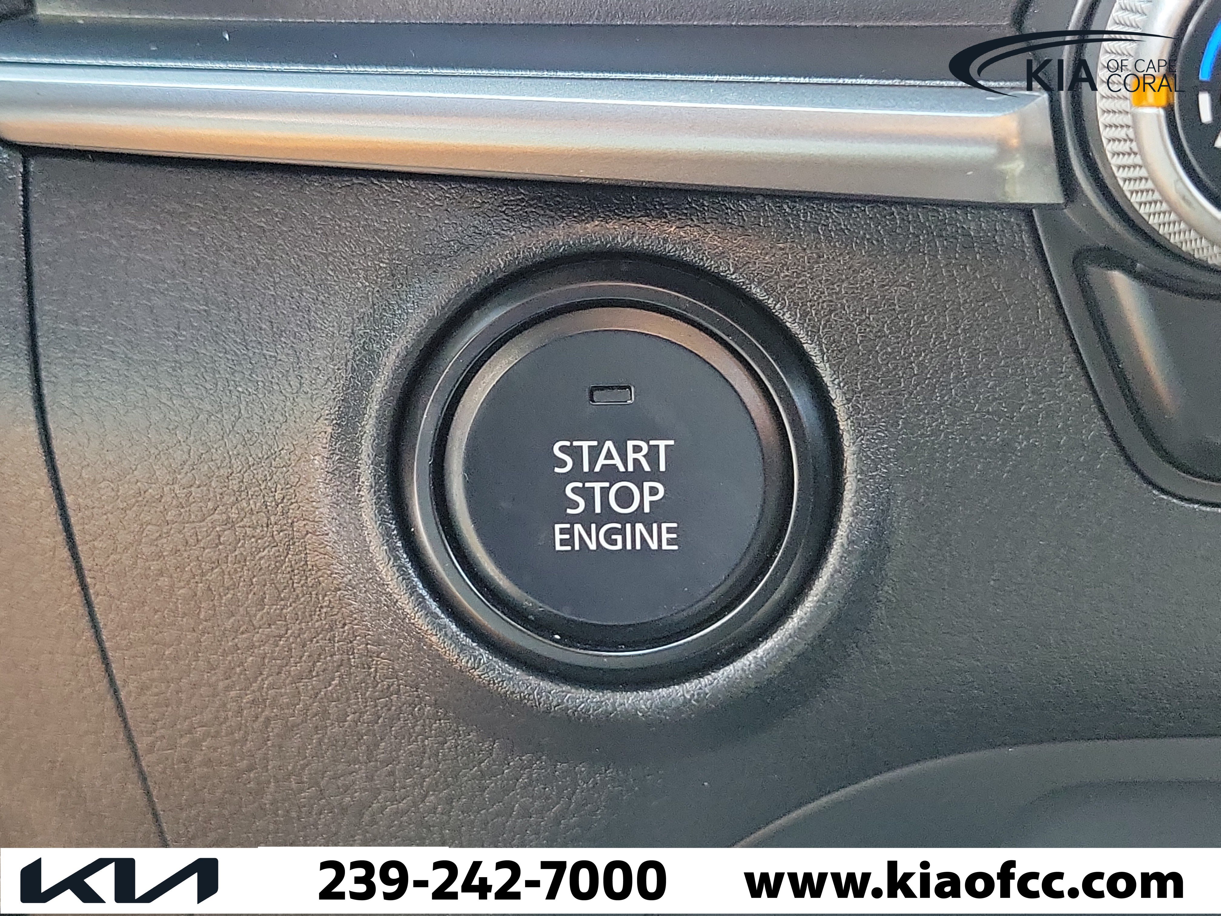 Used 2020 MAZDA MAZDA3 Sedan FWD image 30