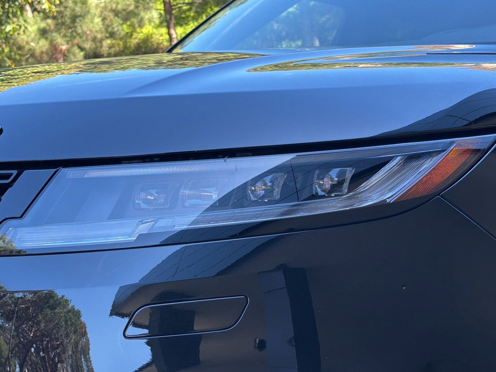 New 2026 Land Rover Range Rover Sport Dynamic SE image 12