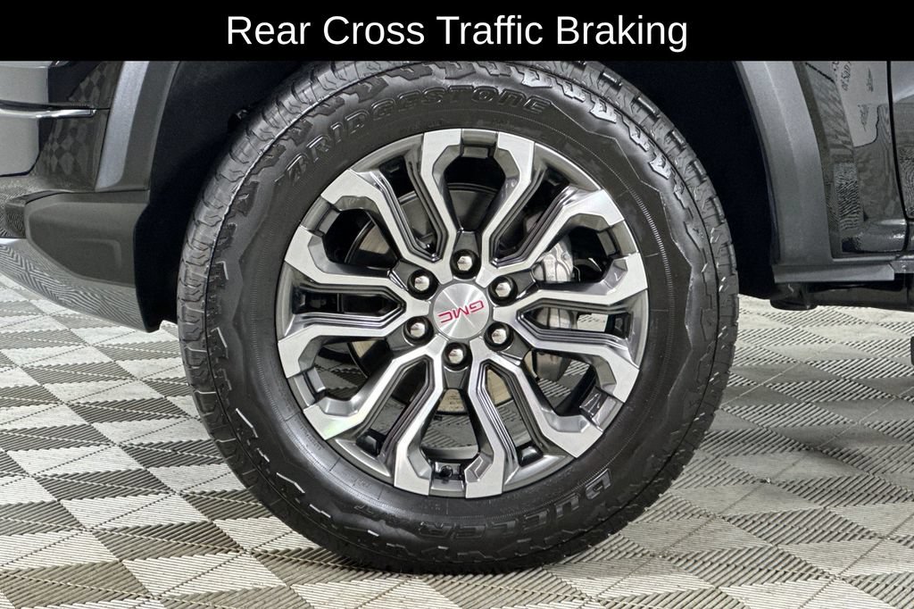 Used 2025 GMC Canyon Denali AWD/4WD image 35