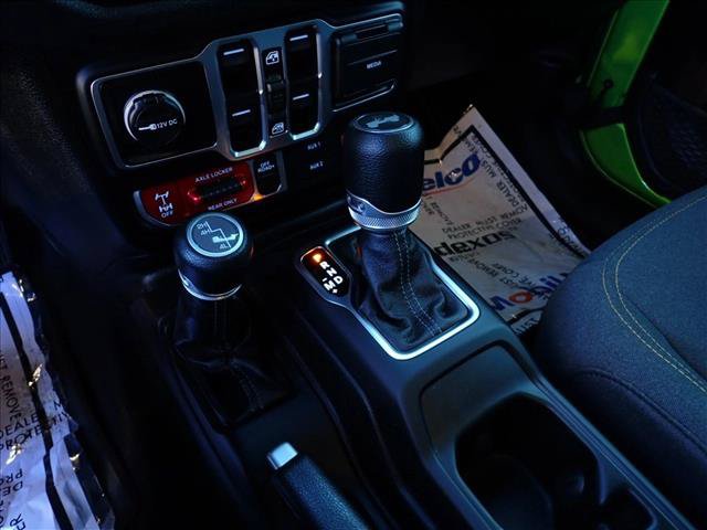 Used 2025 Jeep Wrangler Unlimited Sport AWD/4WD image 14