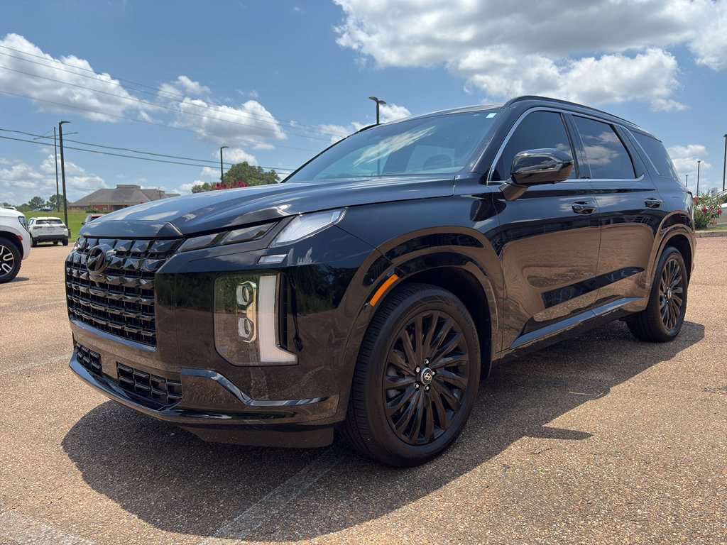 Certified 2025 Hyundai Palisade Calligraphy AWD/4WD image 9