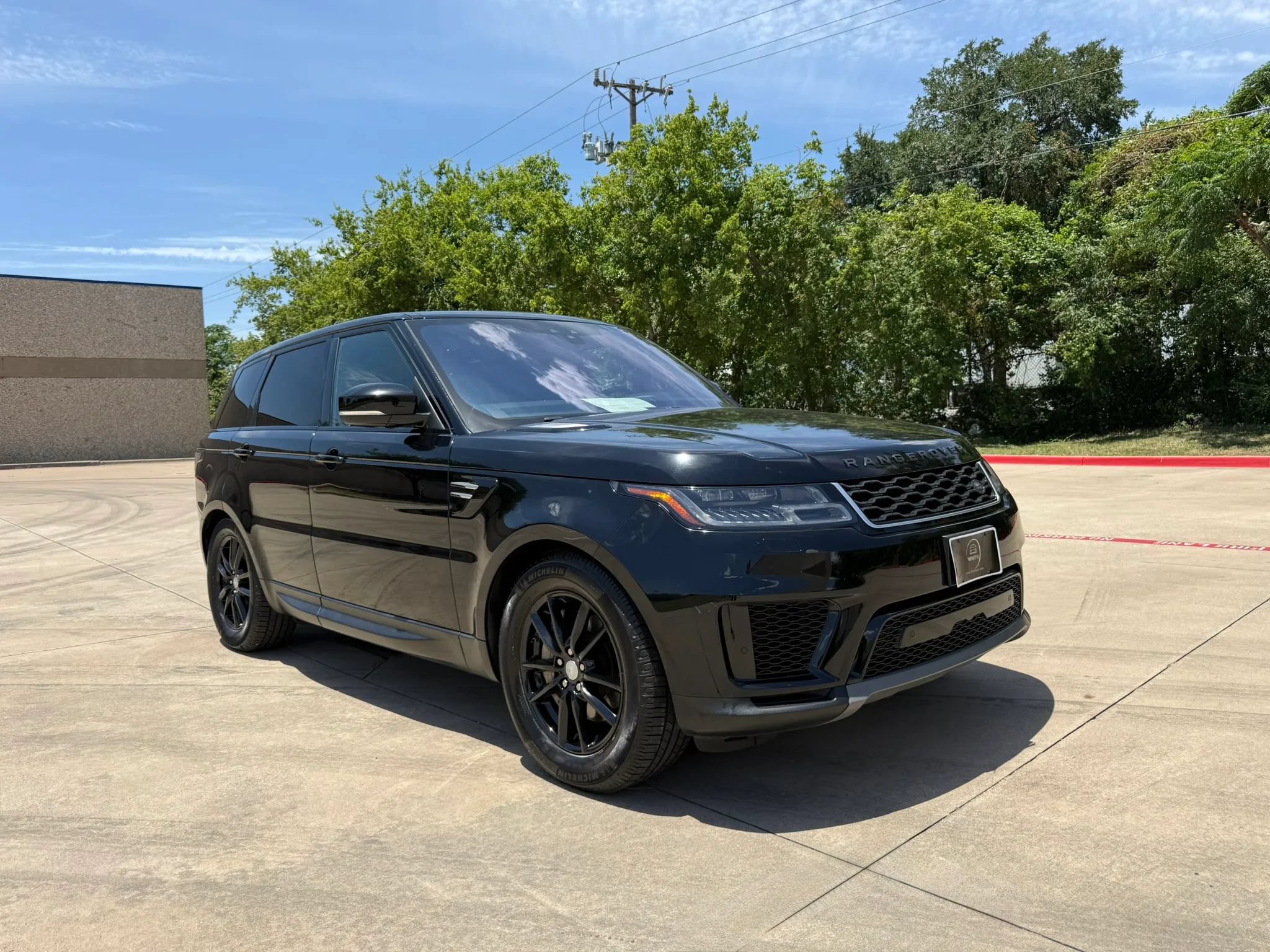 Used 2020 Land Rover Range Rover Sport SE AWD/4WD image 8