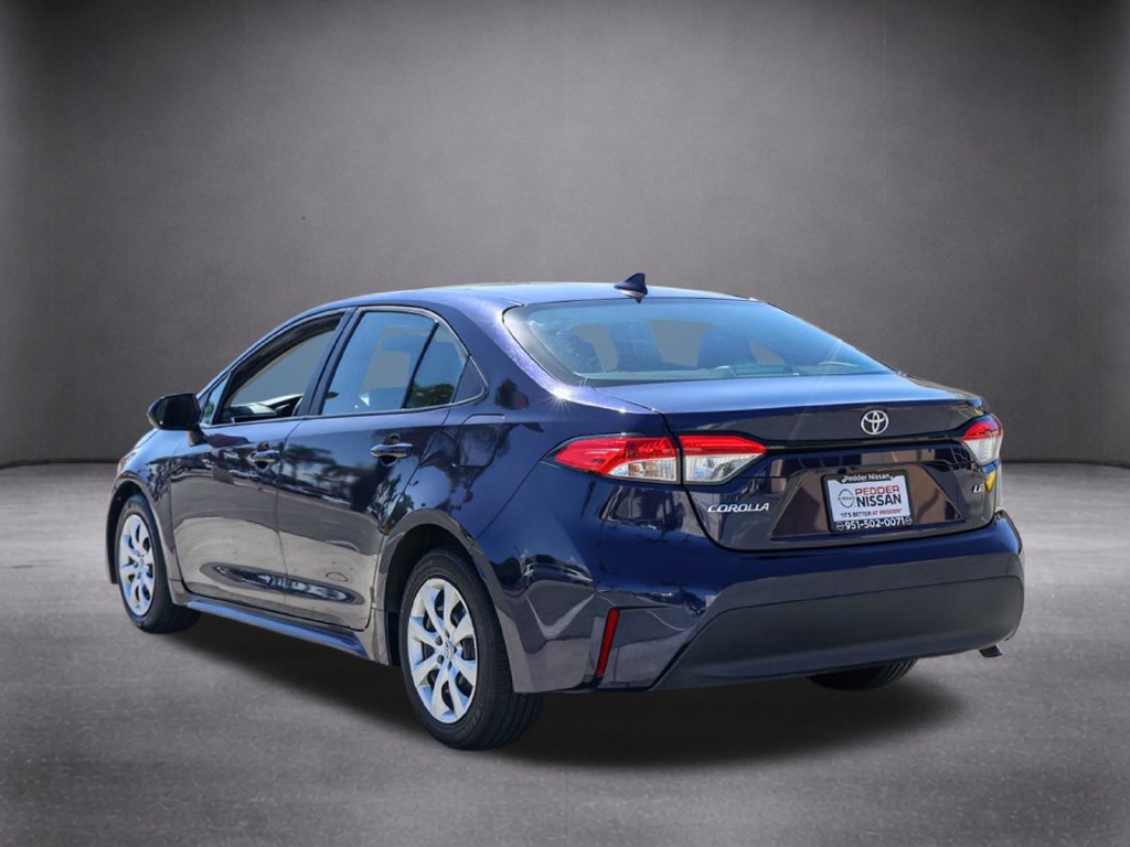 Used 2025 Toyota Corolla LE FWD image 7