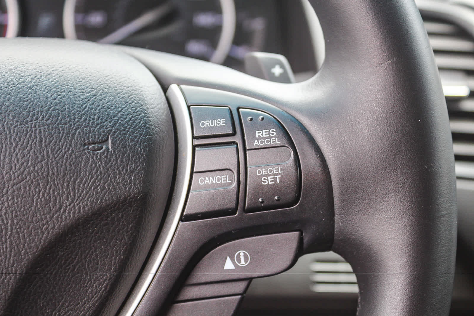 Used 2013 Acura RDX FWD w/ Technology Package image 34