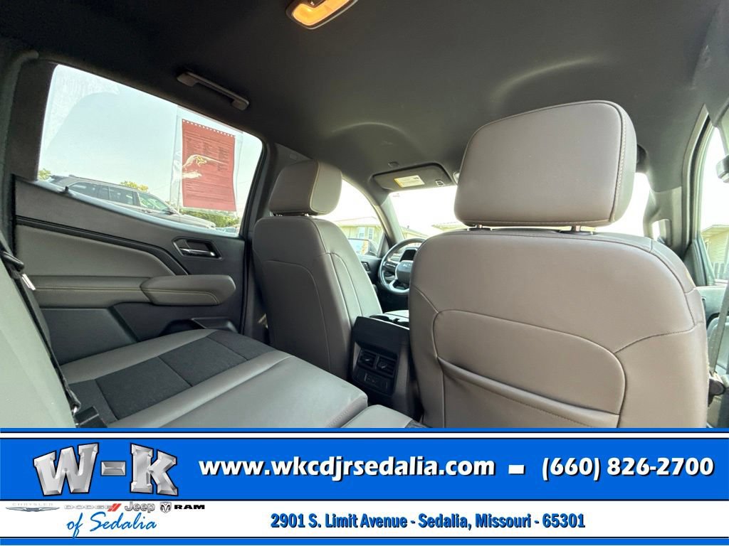 Used 2024 Chevrolet Colorado ZR2 AWD/4WD image 29