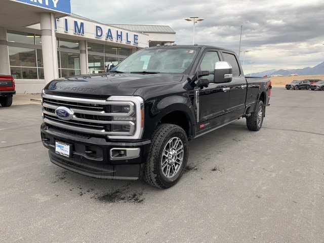 New 2026 Ford F350 Platinum image 2