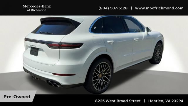 Used 2019 Porsche Cayenne Turbo AWD/4WD image 2